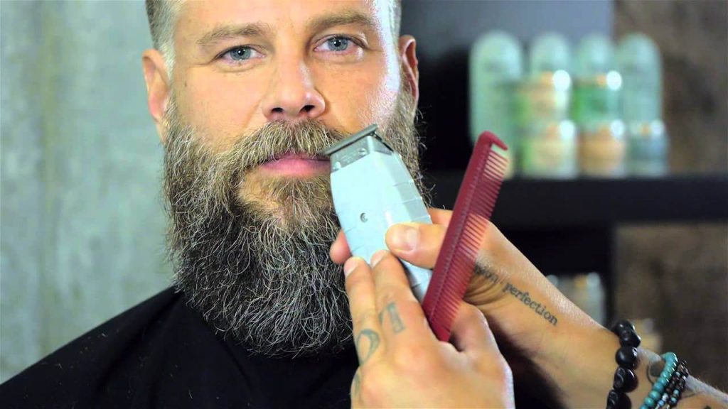 barba-de-lenhador-como-ter-e-manter-o-estilo-para-manter-a-barba-diariamente